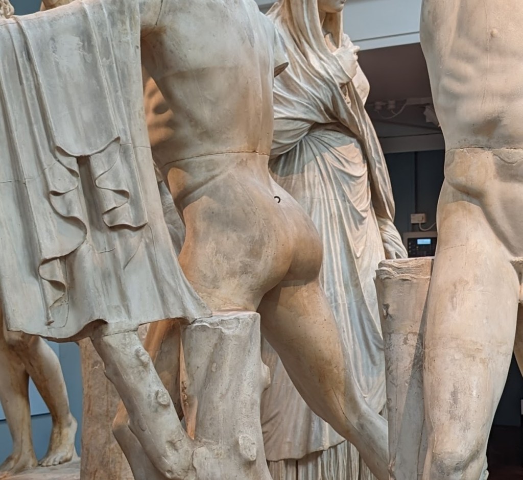 Muscularity: Ancient, Recent and&nbsp;Modern